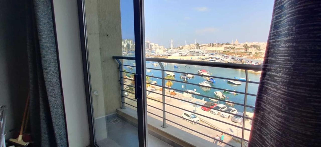 Shore Bridge Gzira Dış mekan fotoğraf